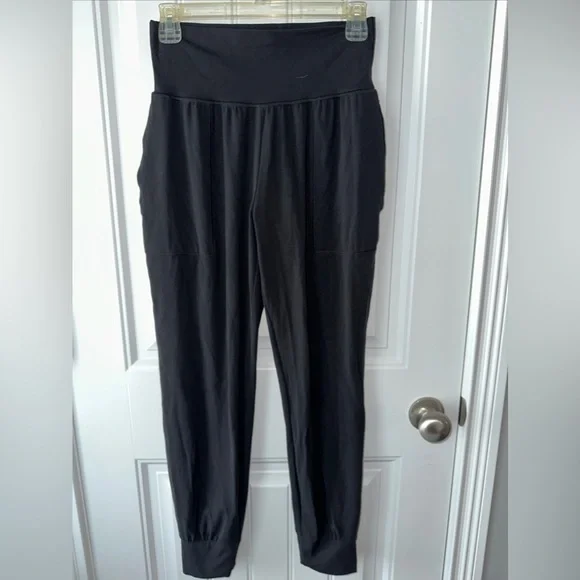 Athleta Pants Jumpsuits Athleta Salutation Jogger In